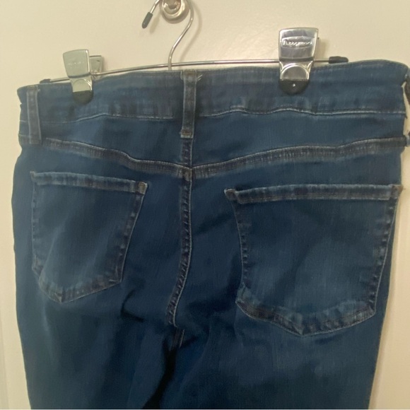 NYDJ Skinny Blue Jeans in Sz 6 - Picture 4 of 11